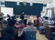 Aplikasi Siskeudes Bermasalah, Belasan Operator Desa Geruduk Kantor DPMD Sampang
