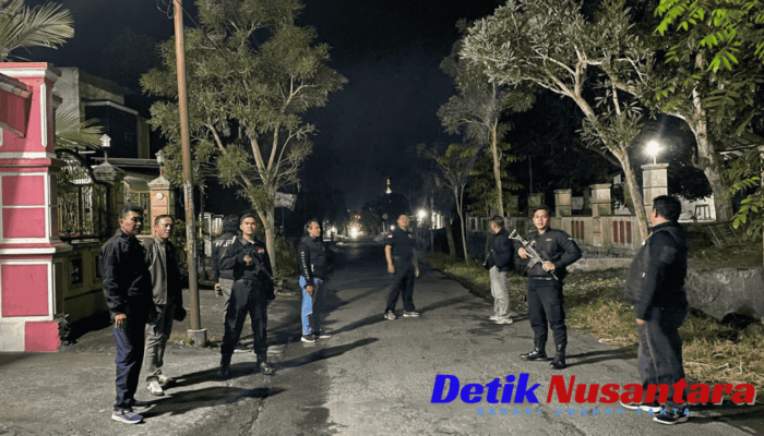 Patroli Dini Hari, Polres Lumajang Siaga di Titik Rawan Aksi Kejahatan