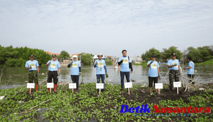 PLN Nusantara Power UP Paiton dan Warga Bersinergi Lestarikan Pesisir Probolinggo di Hari Lingkungan Hidup