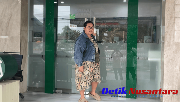 Kalung Emas Dilelang Tanpa Pemberitahuan, Nasabah Pegadaian Paiton Minta Barang Miliknya Kembali