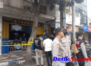 Perampok Bersenjata Satroni Toko Emas di Lumajang Saat Salat Jumat, Gasak Perhiasan dan Ancam Korban dengan Celurit