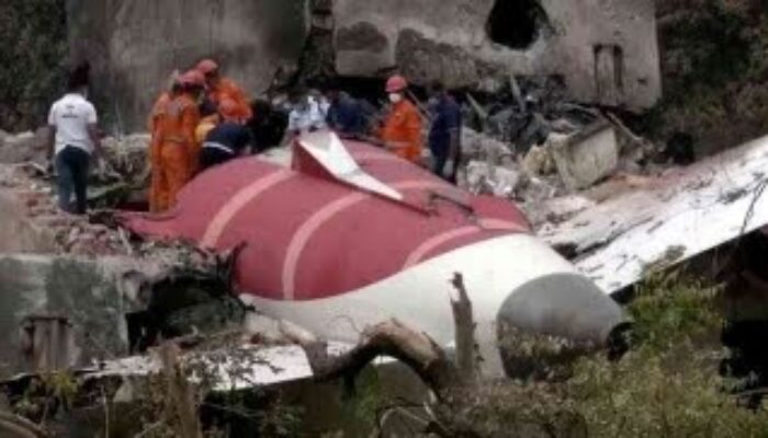Dunia Turut Menyaksikan Cerita Remaja Perekam Video Jatuhnya Pesawat Air India