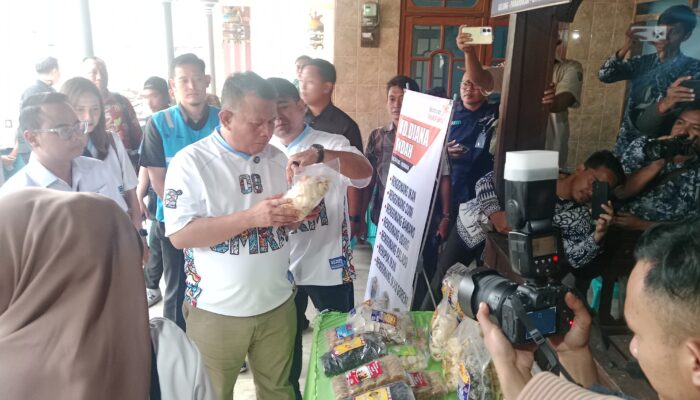 Ketika Wamen UMKM Berkunjung ke Sentra Rengginang di Desa Gelung Situbondo