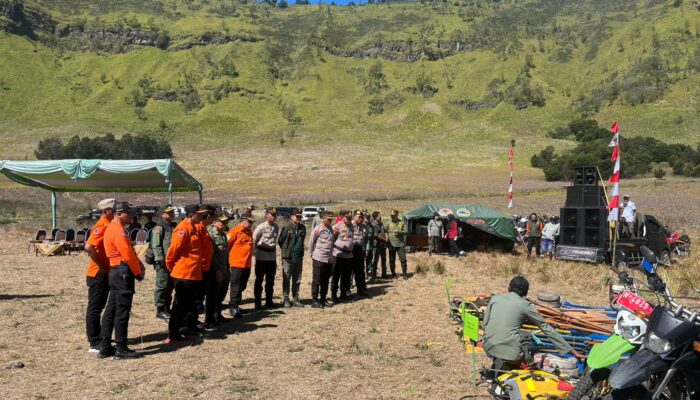 Antisipasi Karhutla, Polres Probolinggo dan TNBTS Apel Siaga di Lembah Watangan