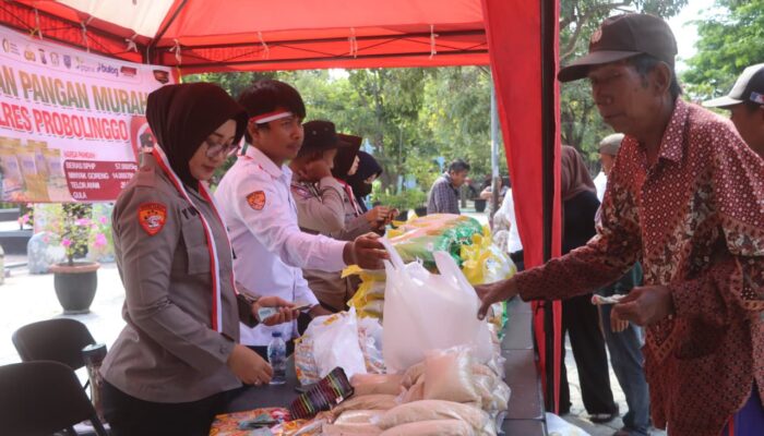 Pasar Murah, 44 Ton Beras di Probolinggo Ludes Terjual di Sela Langkanya Beras Premium