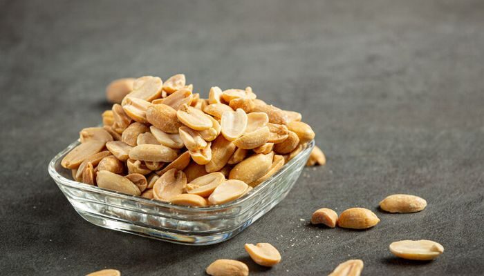 Masih Banyak yang tidak Tahu, 3 Risiko Jika sering Makan Kacang