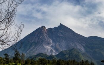 Peringatan, 26 Gunung Api di Indonesia saat Ini Berstatus di Atas Normal, ada yang Berstatus Awas