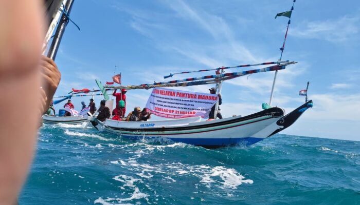 Gawat! Nelayan Sampang Madura Turun ke Laut, Tagih Janji Petronas Ganti Rugi Rumpon Rp21 Miliar