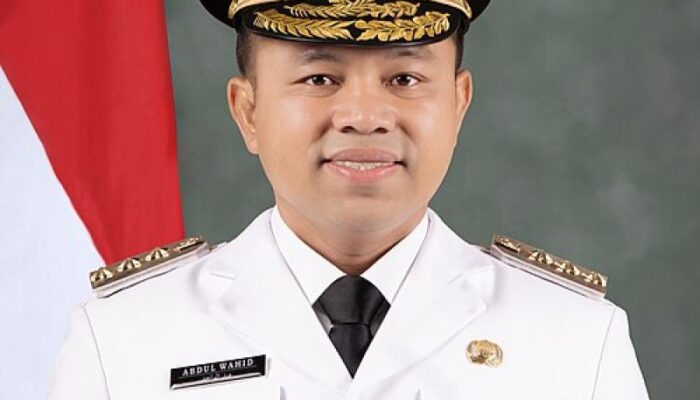 Selain Gubernur, KPK juga OTT 9 Orang yang Terlibat Korupsi Proyek di Riau