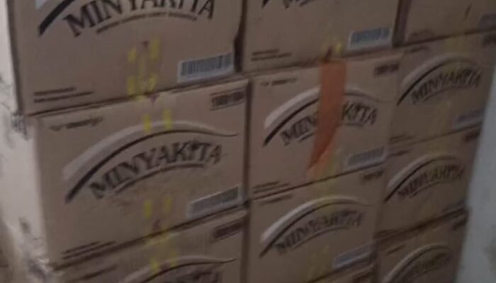 BANSOS JEMBER DIKRITIK! Warga Kaget Bantuan Beras dan Minyak Masih Penuhi Kantor Lurah, Padahal Sudah Seminggu Disalurkan