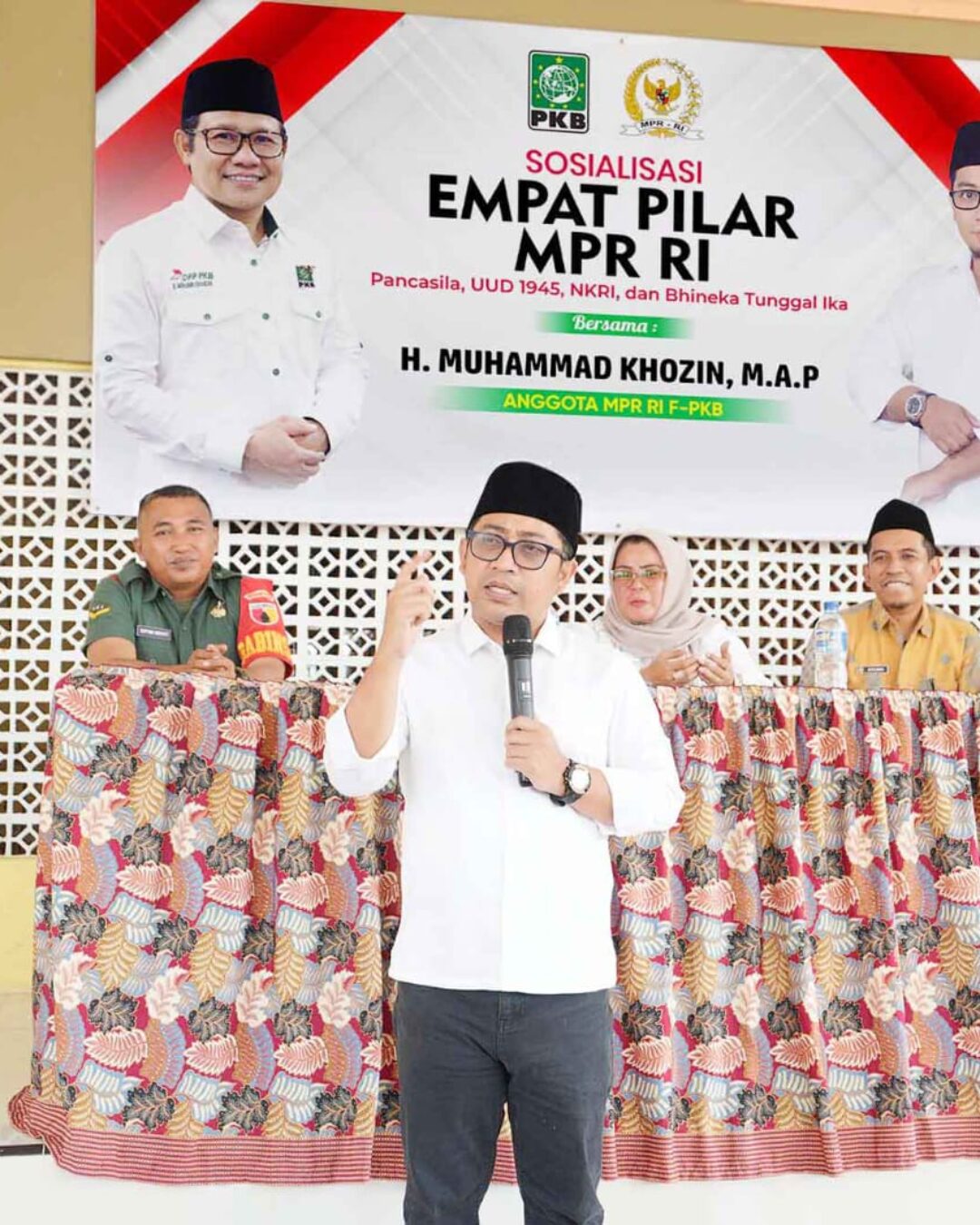 Di Pesantren Darul Arifin, Gus Khozin Dorong Aktualisasi Nilai Empat Pilar Kebangsaan