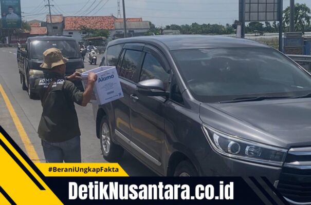Aksi Sosial di Exit Tol Leces: Wartawan dan Aktivis Probolinggo Bantu Sopir Truk Asal Jember