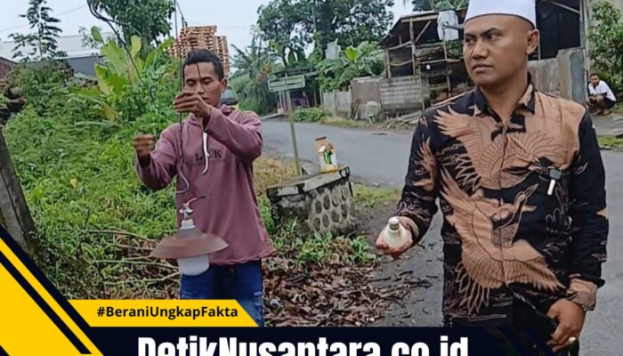 Pasang Puluhan PJU Secara Swadaya, H. Toha Terangi Desa Pandansari Lumajang