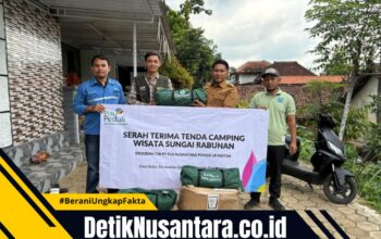 PLN Nusantara Power UP Paiton Dukung Wisata Rabunan Desa Batur dengan Bantuan Tenda Camping