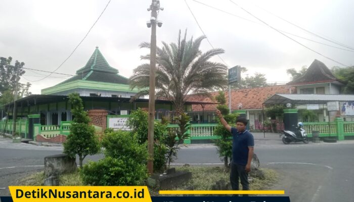 Cegah Kriminalitas, Pemdes Boreng Pasang Belasan CCTV dan PJU di Titik Rawan