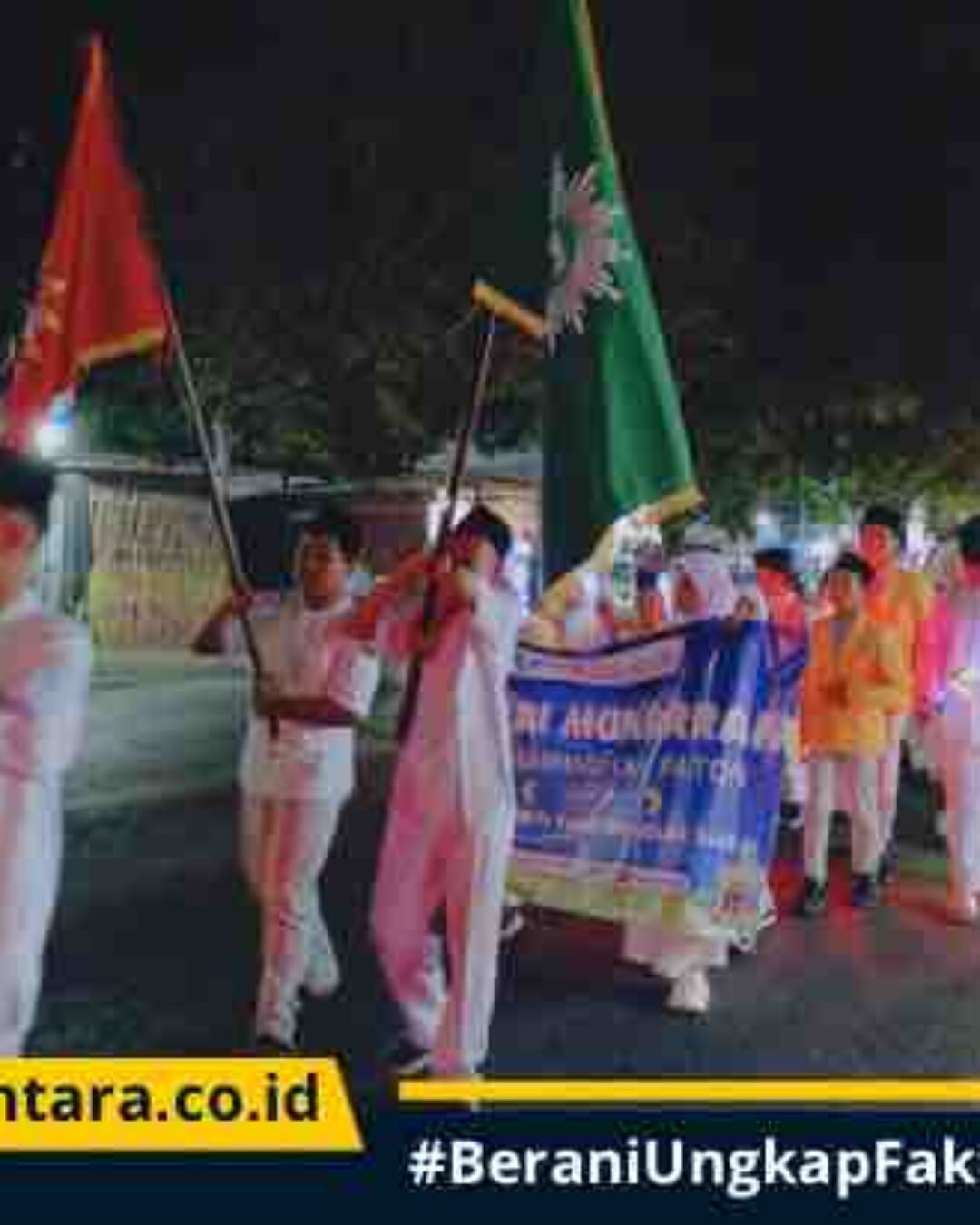 Semarak Tahun Baru Islam, Ratusan Siswa SD Muhammadiyah 1 Paiton Meriahkan Pawai Muharram 1448 H