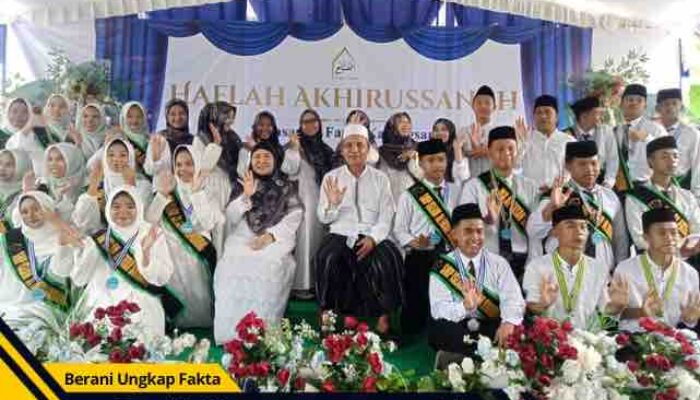 Wisuda Tahfidz Al Fatah Lumajang, H. As’at Malik Siapkan Santri Jadi Wirausahawan Mandiri