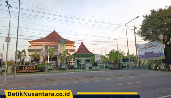 Sikap Sekwan DPRD Probolinggo Saling Lempar Soal Banner Anggaran Rp83 Miliar Memantik Tanda Tanya Besar
