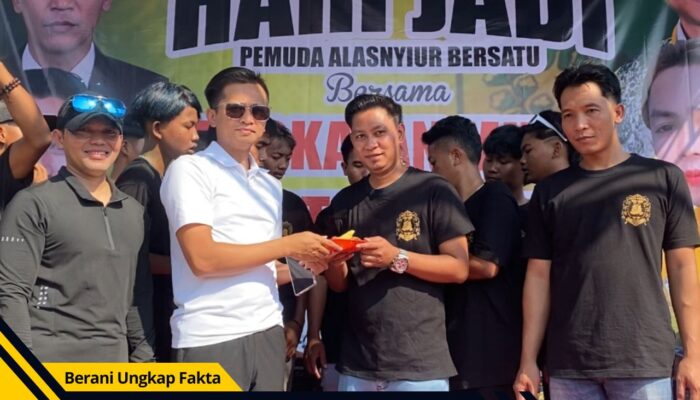 Peringati Hari Jadi, Pemuda Alasnyiur Bersatu dan AMPG Kabupaten Probolinggo Gelar Jalan Sehat, Ratusan Warga Antusias Ikut