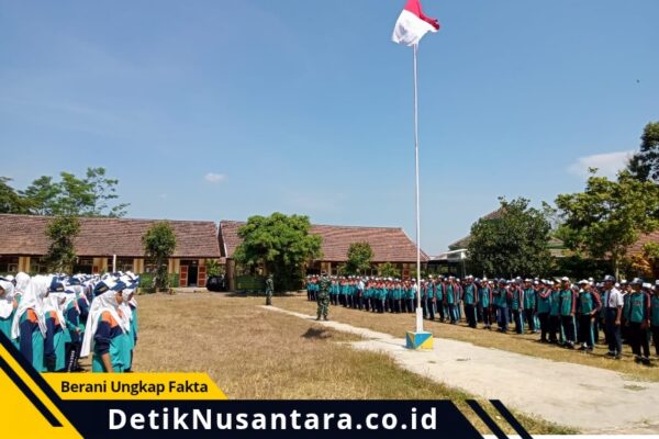 MPLS SMPN 2 Sukodono Libatkan BNN, Polres, dan Puskesmas untuk Bentuk Siswa Berkarakter dan Bebas Narkoba