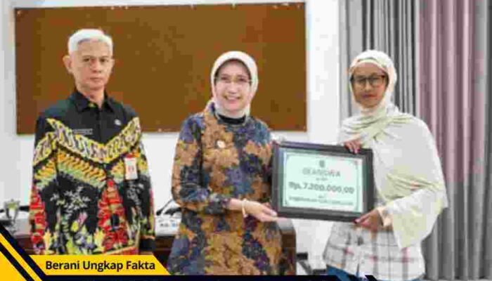 114 Mahasiswa Berprestasi dari Keluarga Kurang Mampu Terima Beasiswa Tahap Akhir, Bupati Lumajang Bekali Kesiapan Hadapi Dunia Kerja