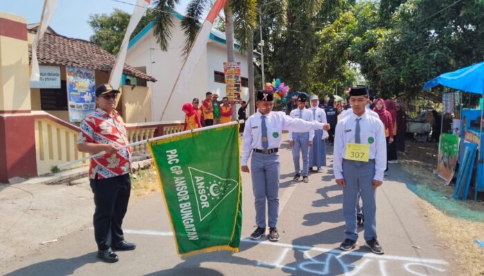 Lomba Gerak Jalan di Bungatan Jadi Ladang Rezeki bagi Pelaku UMKM