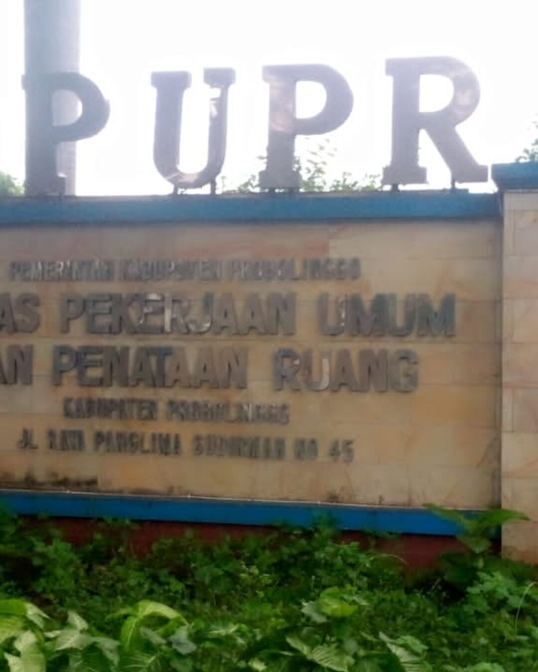 Dinas PUPR Kabupaten Probolinggo Bungkam soal Dugaan Ketidaksesuaian Proyek Penguatan Tebing di Desa Rangkang