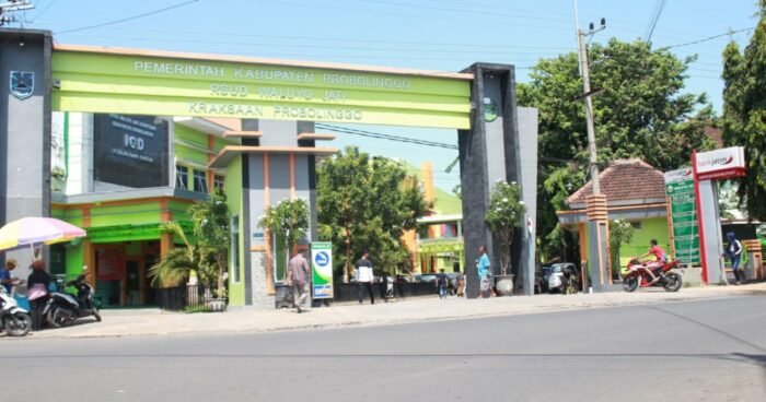 Perawat RSUD Waluyo Jati Kraksaan Diduga Belum Terima Jasa Medis Susulan Selama 8 Bulan