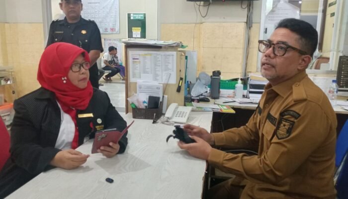 Video Dugaan Penelantaran Pasien Kecelakaan RSUD Waluyo Jati Viral, Gus Haris Sidak dan Siapkan Audit