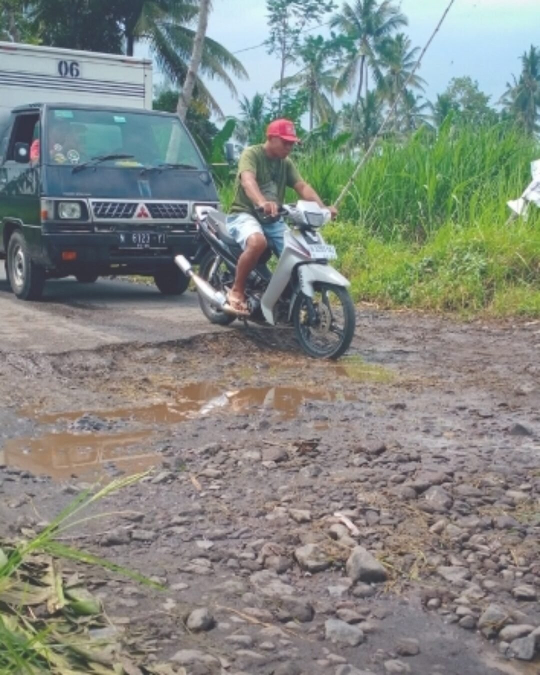 Jalan Rusak Berat Jadi Prioritas, Pemkab Lumajang Mulai Garap Tempeh-Gesang