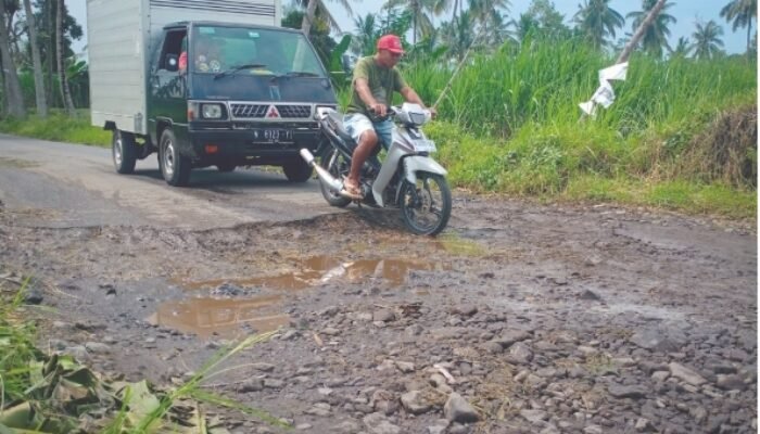 Jalan Rusak Berat Jadi Prioritas, Pemkab Lumajang Mulai Garap Tempeh-Gesang