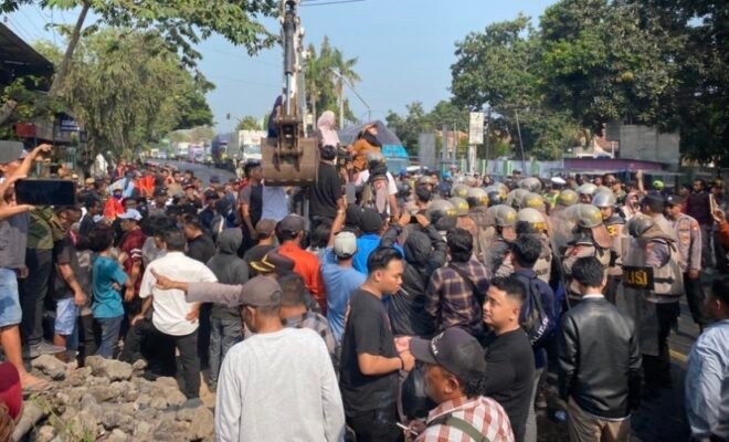 Eksekusi Lahan Sengketa di Probolinggo Ricuh, 320 Meter Persegi Dibongkar, 160 Meter Ditangguhkan