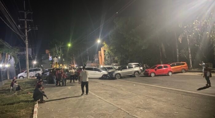 Madas Geruduk Polres Probolinggo, Jalur Pantura Diblokade Dua Jam